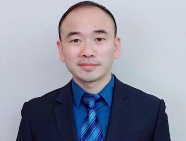 �ܺ鳬��ʦ---��ҵ��Ӫ��������